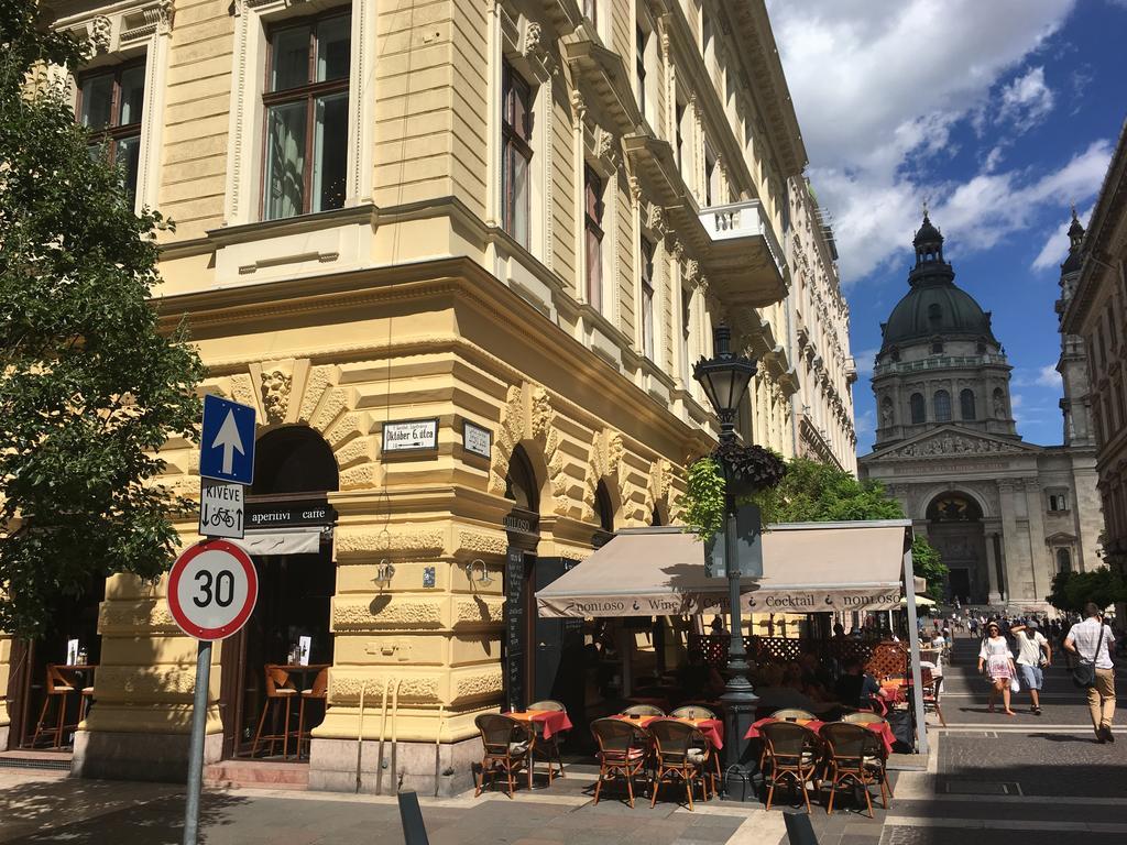 Makes You Happy Budapest Exterior photo